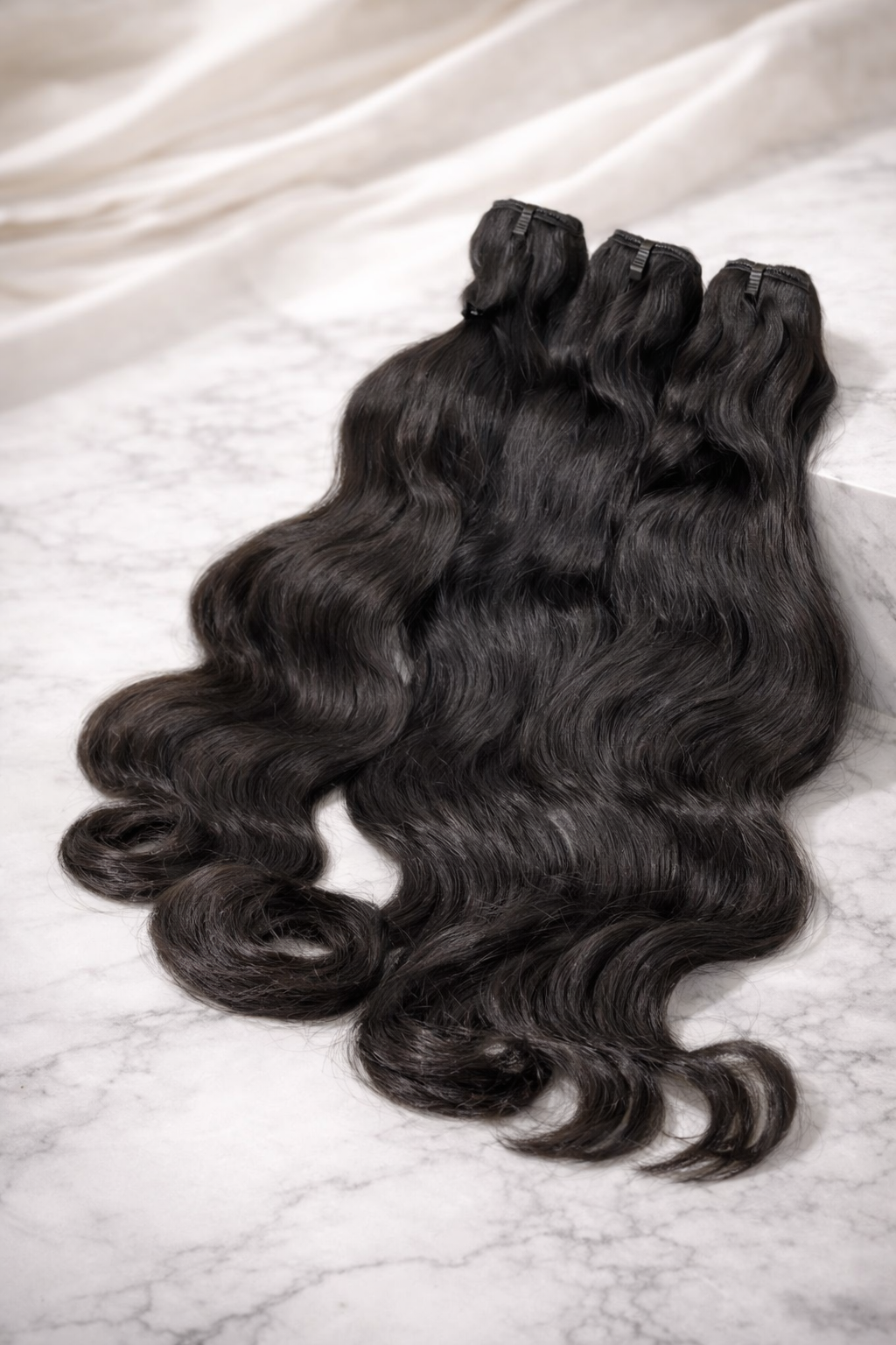 Raw Vietnamese Wavy Hair Bundle